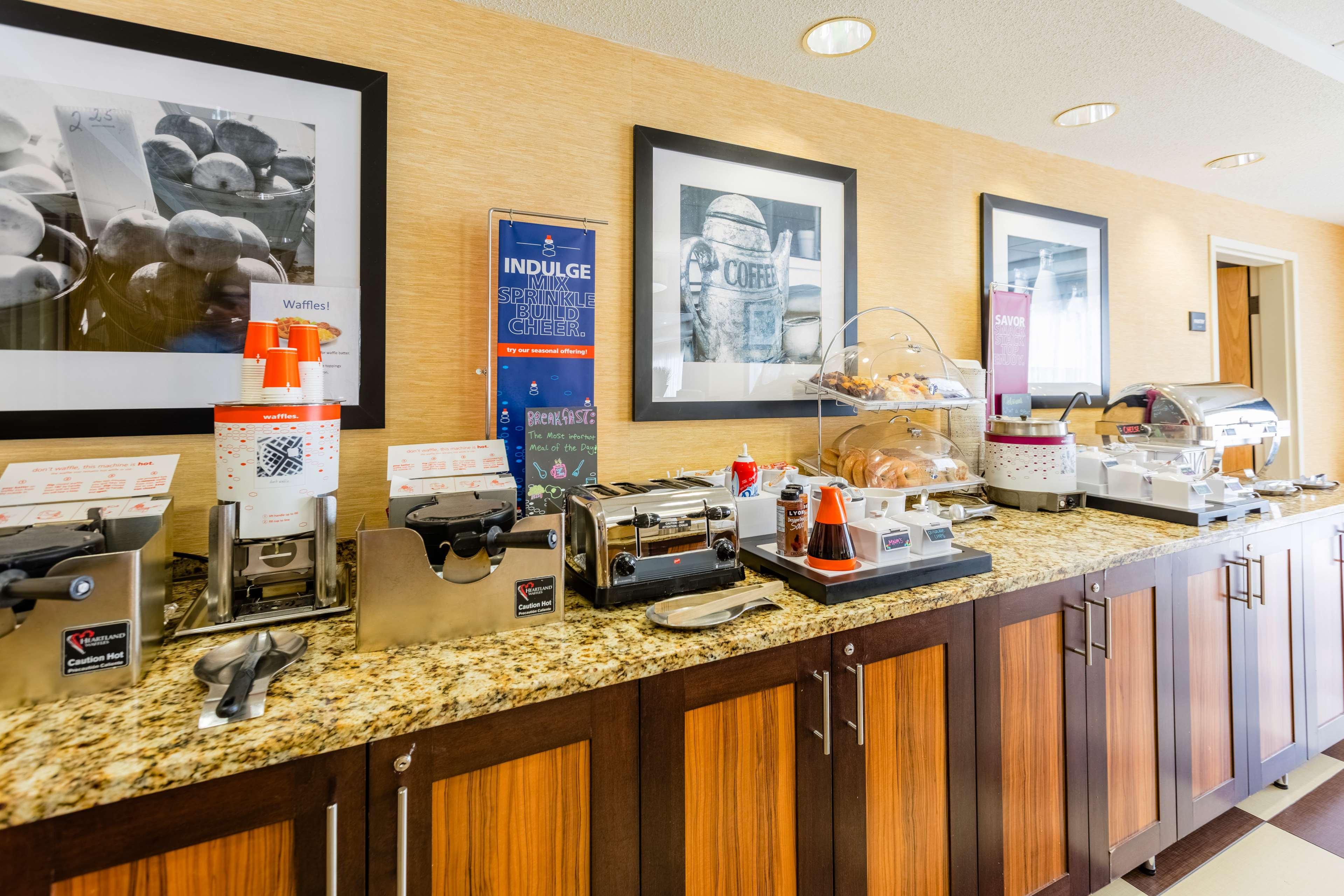 Hampton Inn St Charles St Peters Saint Charles Exteriör bild